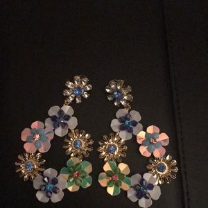 Floral drop earrings